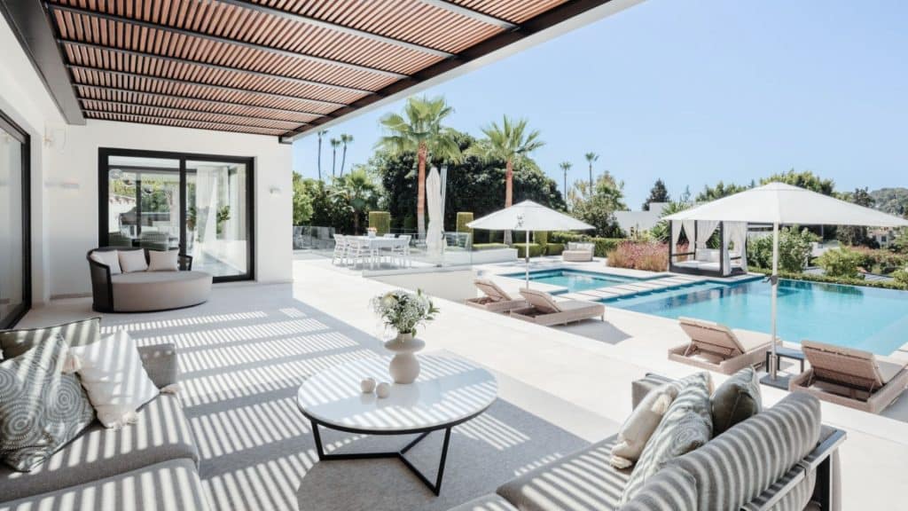 Exquisite Golden Mile Marbella Villa With Modern Architecture