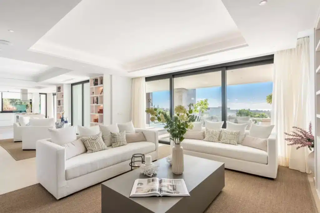 Light And Airy Villa in Benahavís Light And Airy Villa in Benahavis | TheMediterra.com