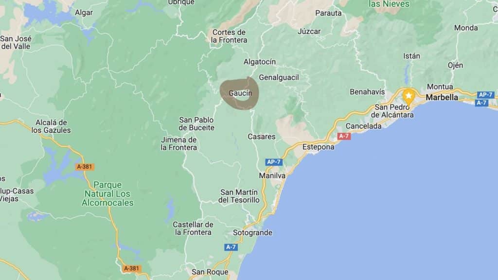 White Villages In Andalucia: 8 Most Beautiful Towns Near Málaga Gaucin in Spain | TheMediterra.com