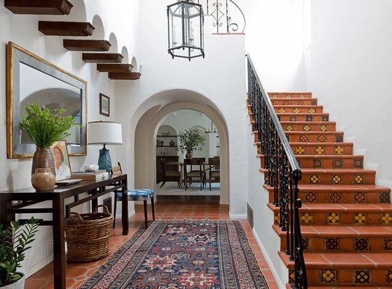 Spanish Colonial Style: Get Inspired By This Timeless Design Spanish Colonial Style home with bold colors