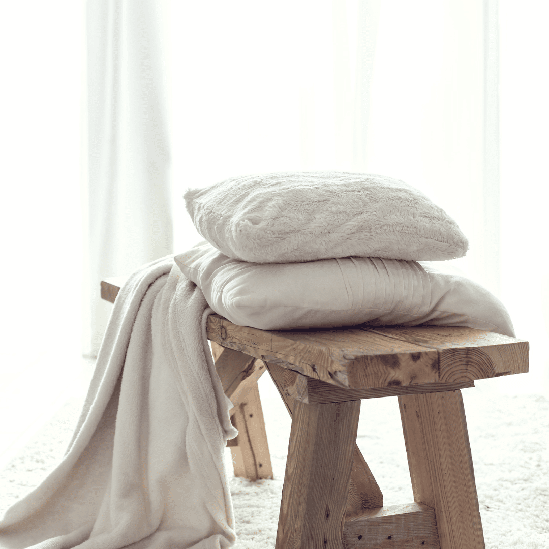 Different Types Of Blankets: Prepare Your Mediterranean Home For Cozy Evenings