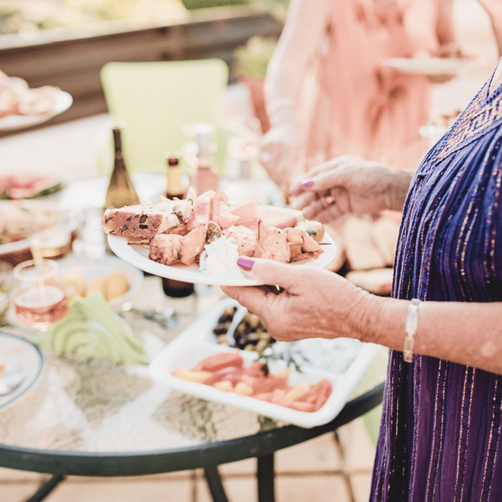Mediterranean lifestyle by making social connections a priority in your life | TheMediterra.com