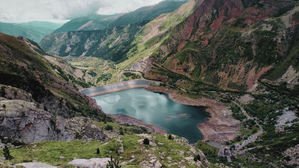 Catalonia's Pyrenees present you with endless opportunities for discovery, from high-altitude treks to cross-country skiing