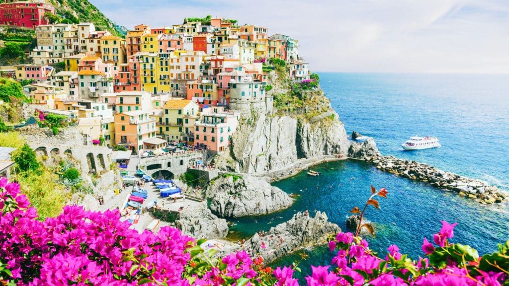 Manarola blends agricultural richness with maritime beauty