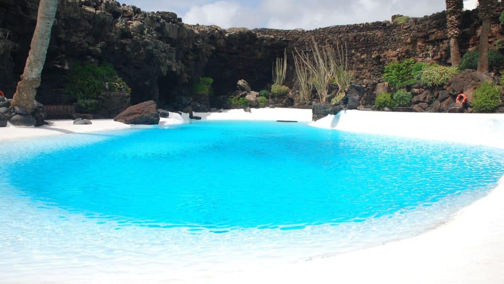 Caves in Spain: spectacular underground cave tours Jameos del Agua