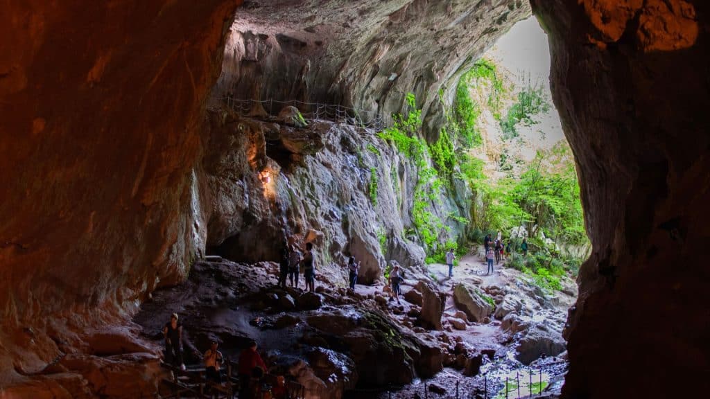 Caves in Spain: spectacular underground cave tours Zugarramurdi Caves