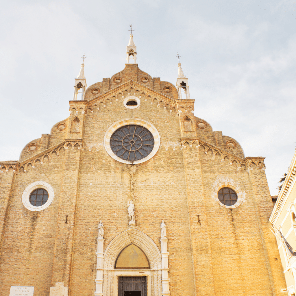 Venetian Architecture - A Guide to the Iconic Buildings of Venice Basilica di Santa Maria dei Frari