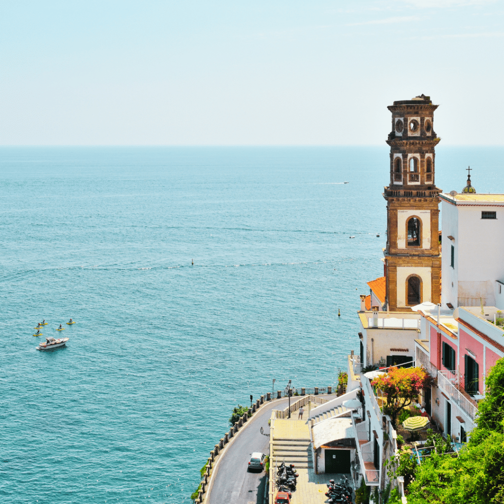 Boat Trips in the Amalfi coast are a great way to spend a day with children