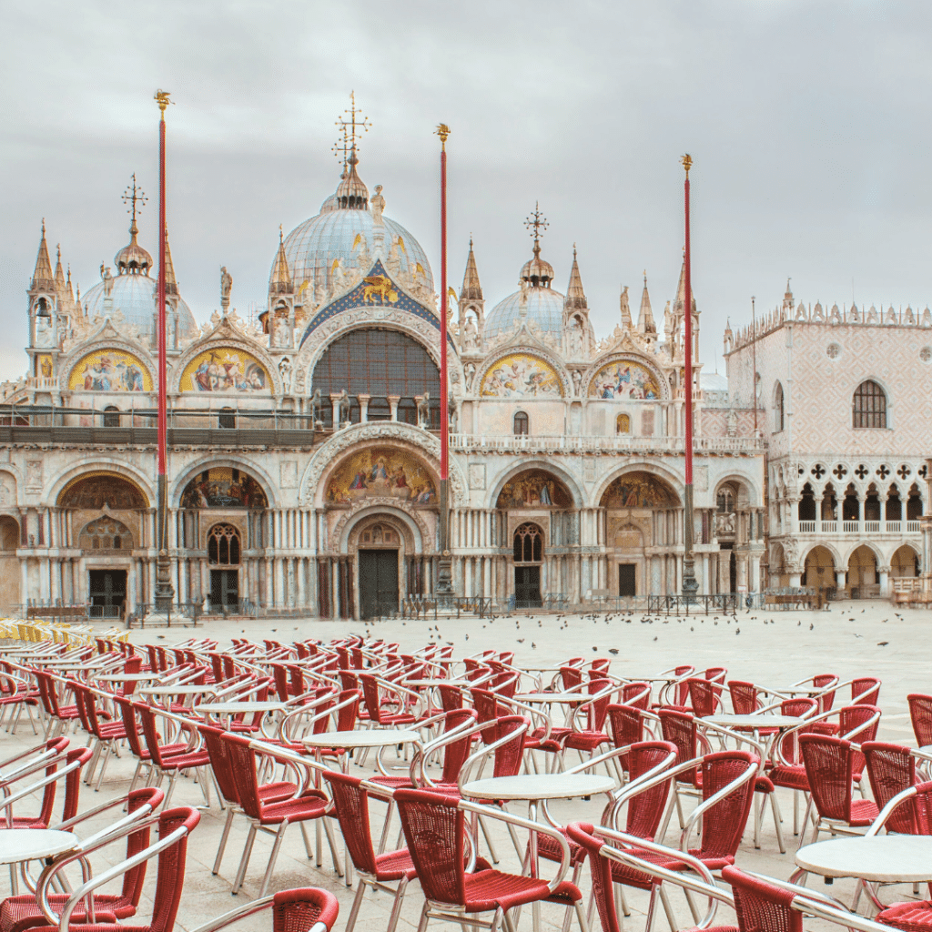 Venetian Architecture - A Guide to the Iconic Buildings of Venice Basilica di San Marco is an example of Venetian architecture influenced by Byzantine architecture